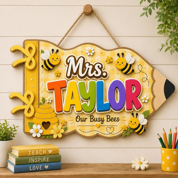 Personalized Bee Teacher Door Sign, Floral Daisy Classroom Decor, Custom Name Wood Letter