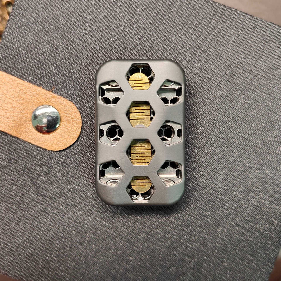 Alpha – Zirconium Alloy Infinite Slider
