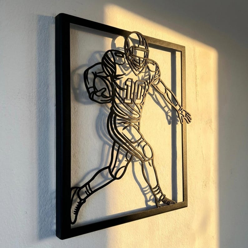 American Football Player Metal Wall Art – Silhouette Sports Decor, Black Finish