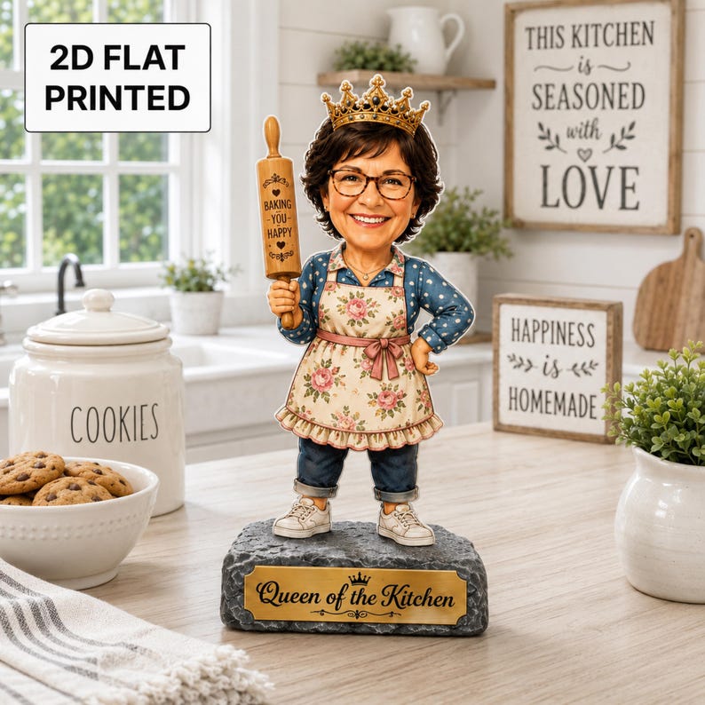 Custom Queen of the Kitchen Wooden Block – Personalized Photo Gift for Baker, Mom, Grandma