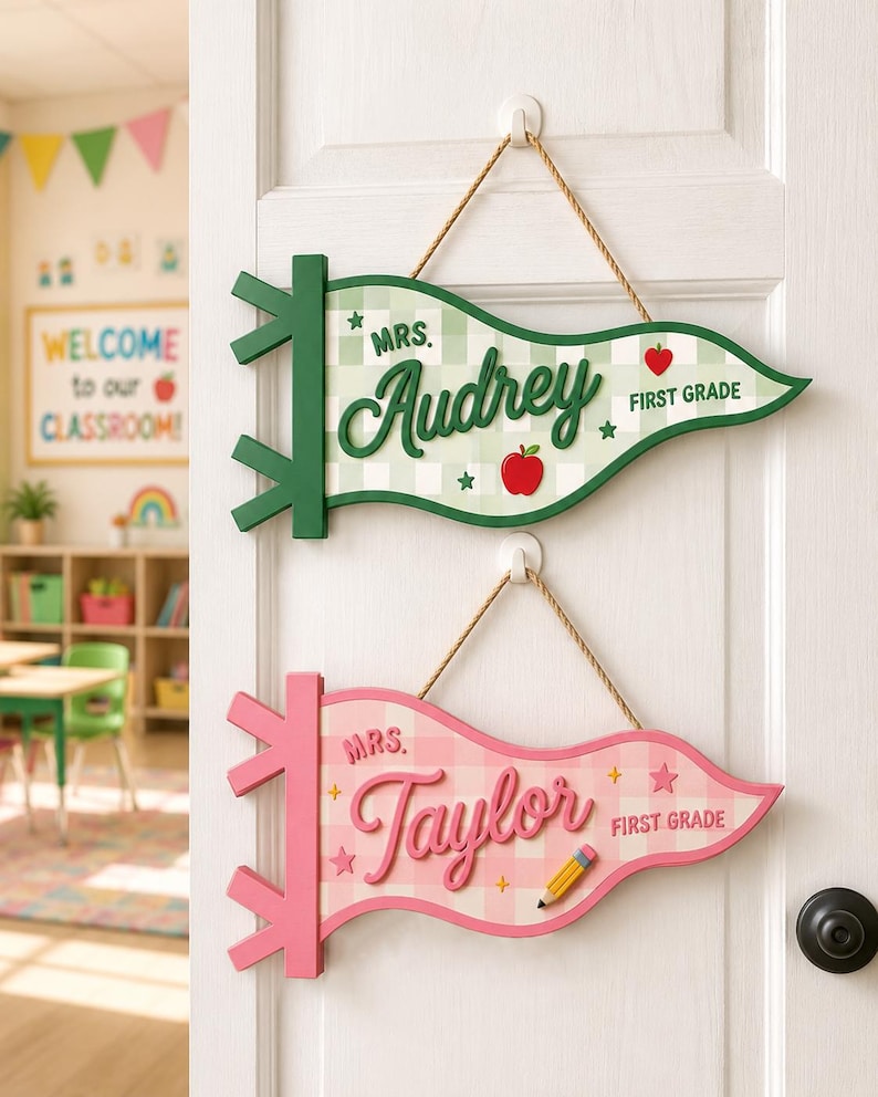 Personalized Gingham Pennant Flag Teacher Name Door Sign, Back To School Classroom Decor, 3D Teacher Welcome Sign, New Teacher Gifts